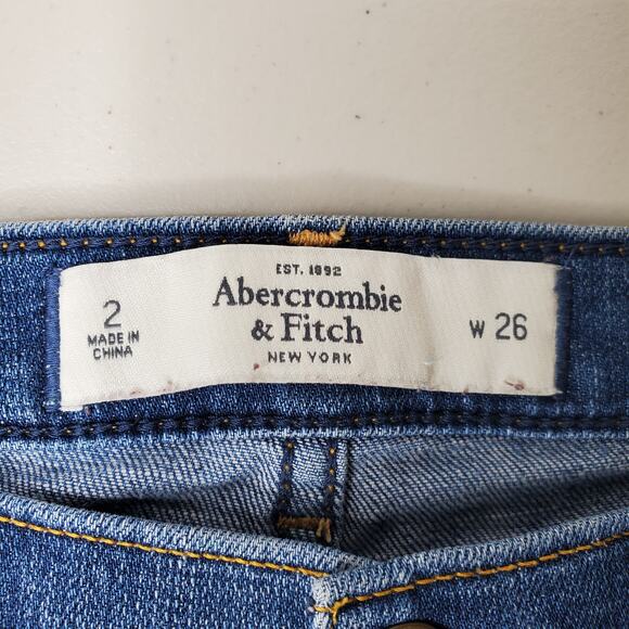 Abercrombie & Fitch Women's Paint Splatter Cutoff Shorts Size 2/26 Stretch Denim - Picture 3 of 6